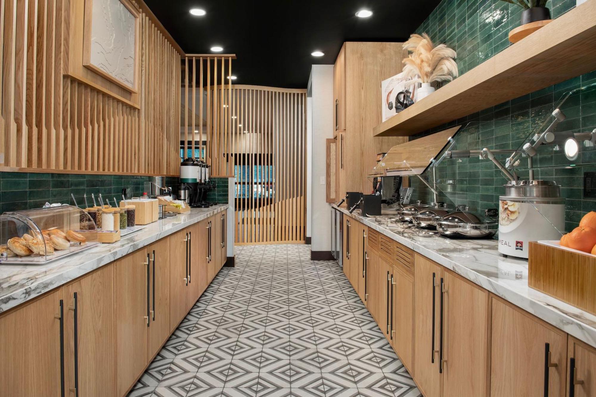 Springhill Suites By Marriott Sandpoint Bagian luar foto