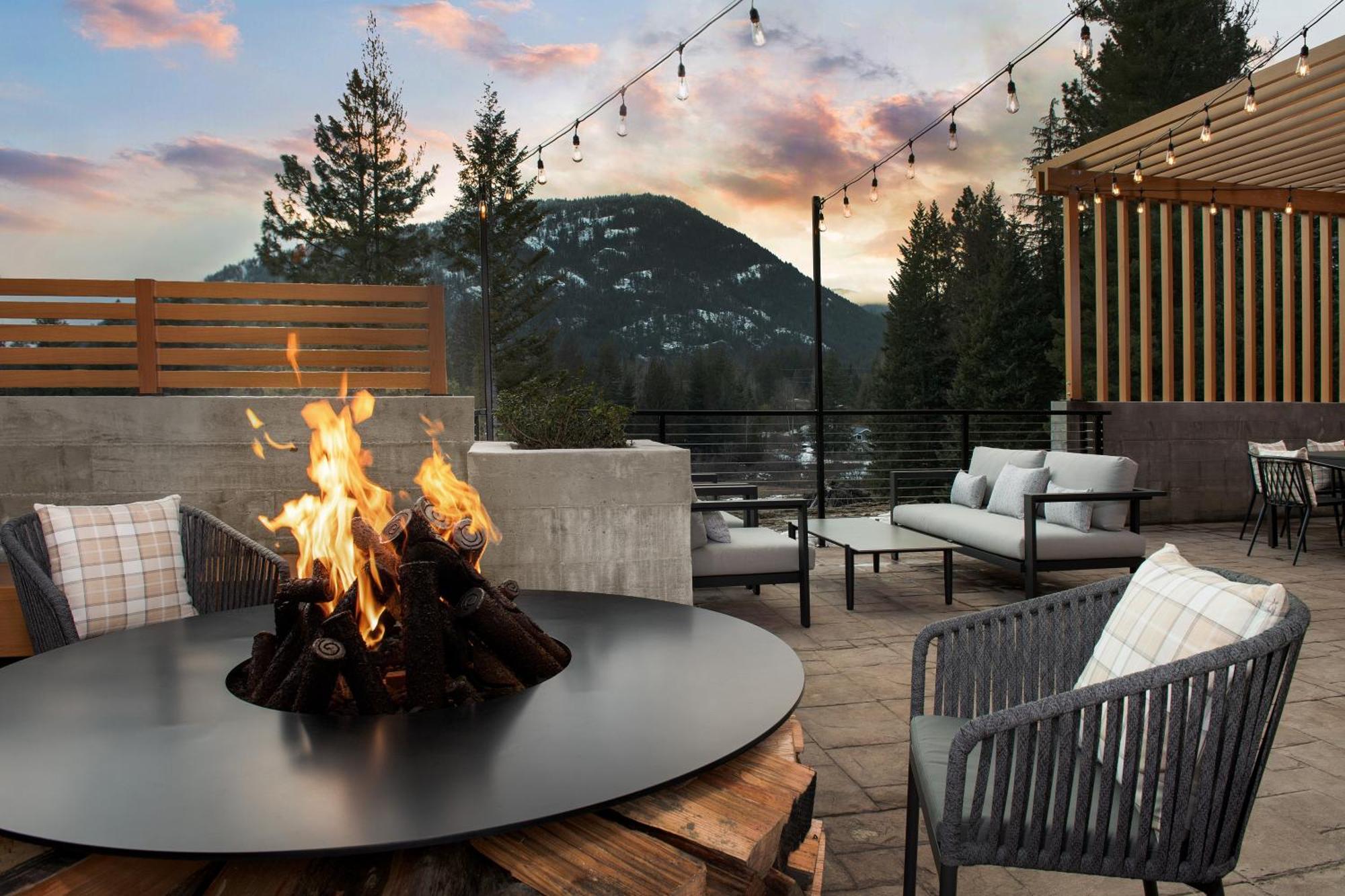 Springhill Suites By Marriott Sandpoint Bagian luar foto
