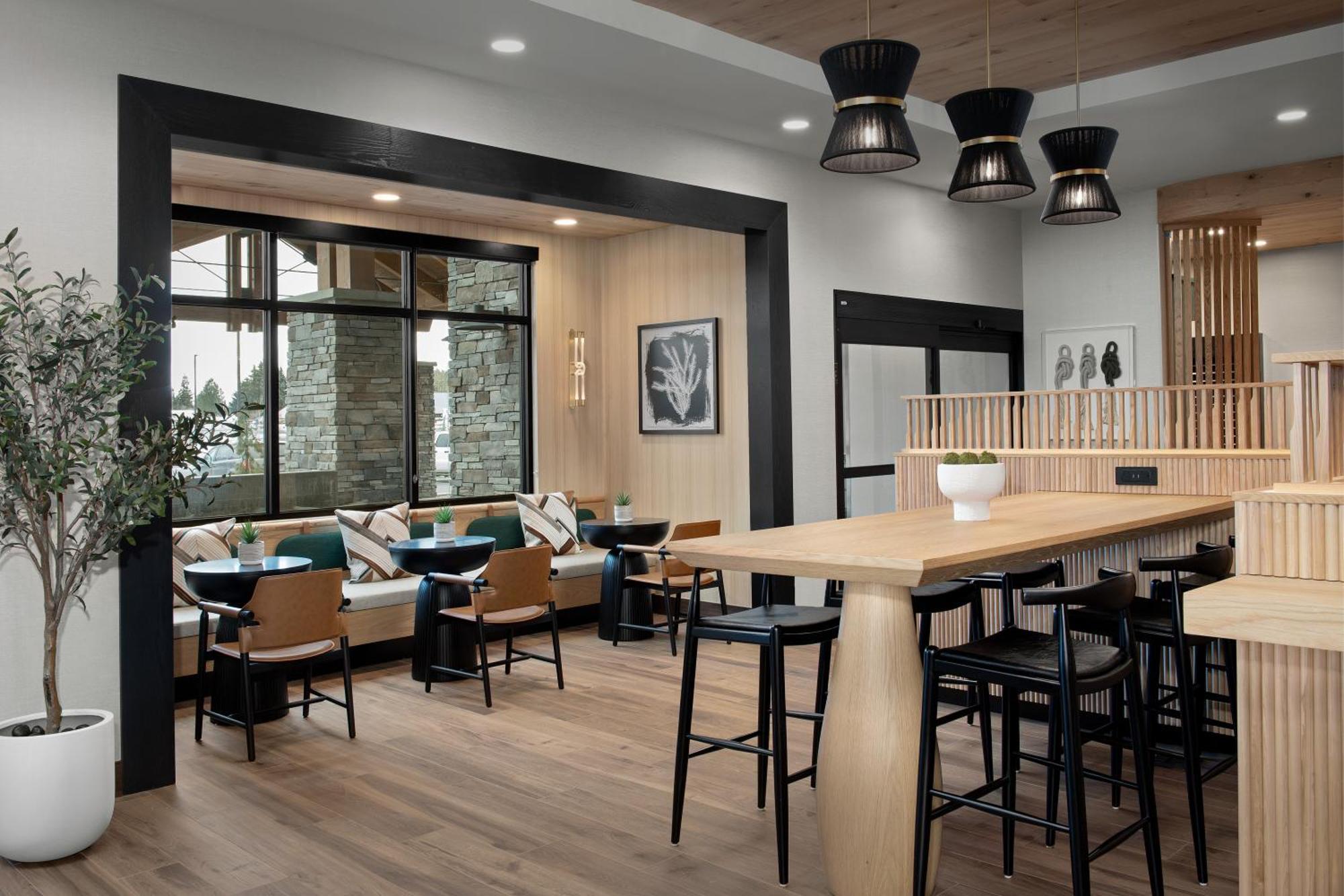 Springhill Suites By Marriott Sandpoint Bagian luar foto