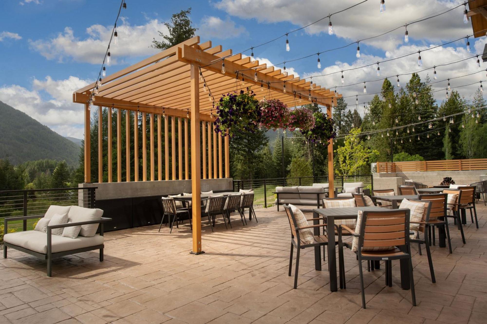 Springhill Suites By Marriott Sandpoint Bagian luar foto